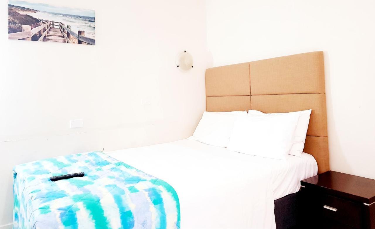 Perth City Motel Buitenkant foto